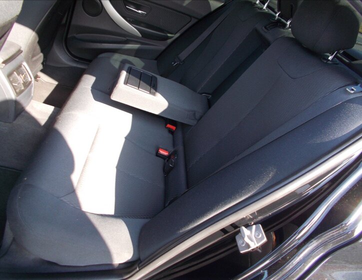 BMW Řada 3 Sedan / Limuzína 2,0 l 135 kw