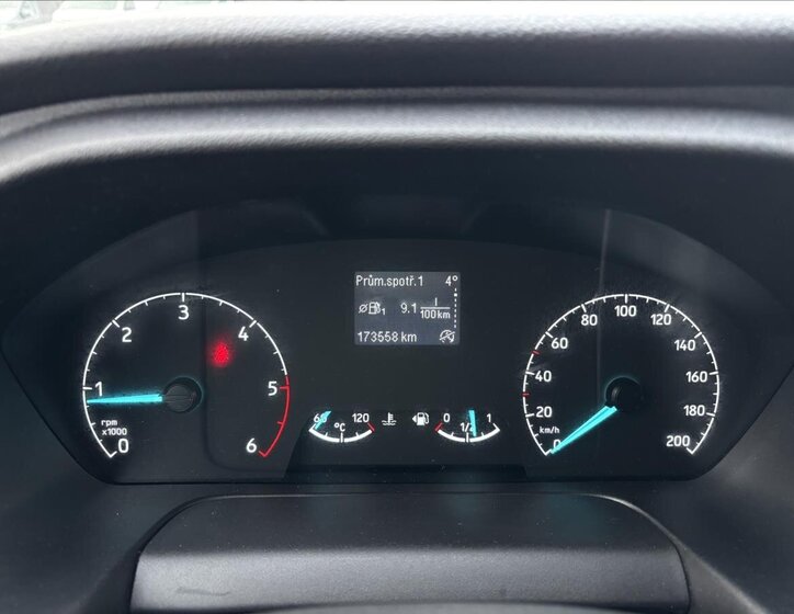 Ford Transit Custom 27