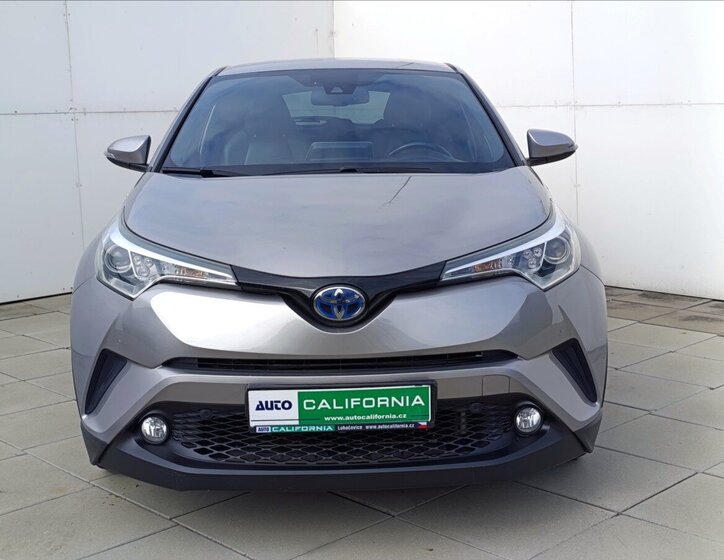 Toyota C-HR Hatchback 1,8 l 72 kw