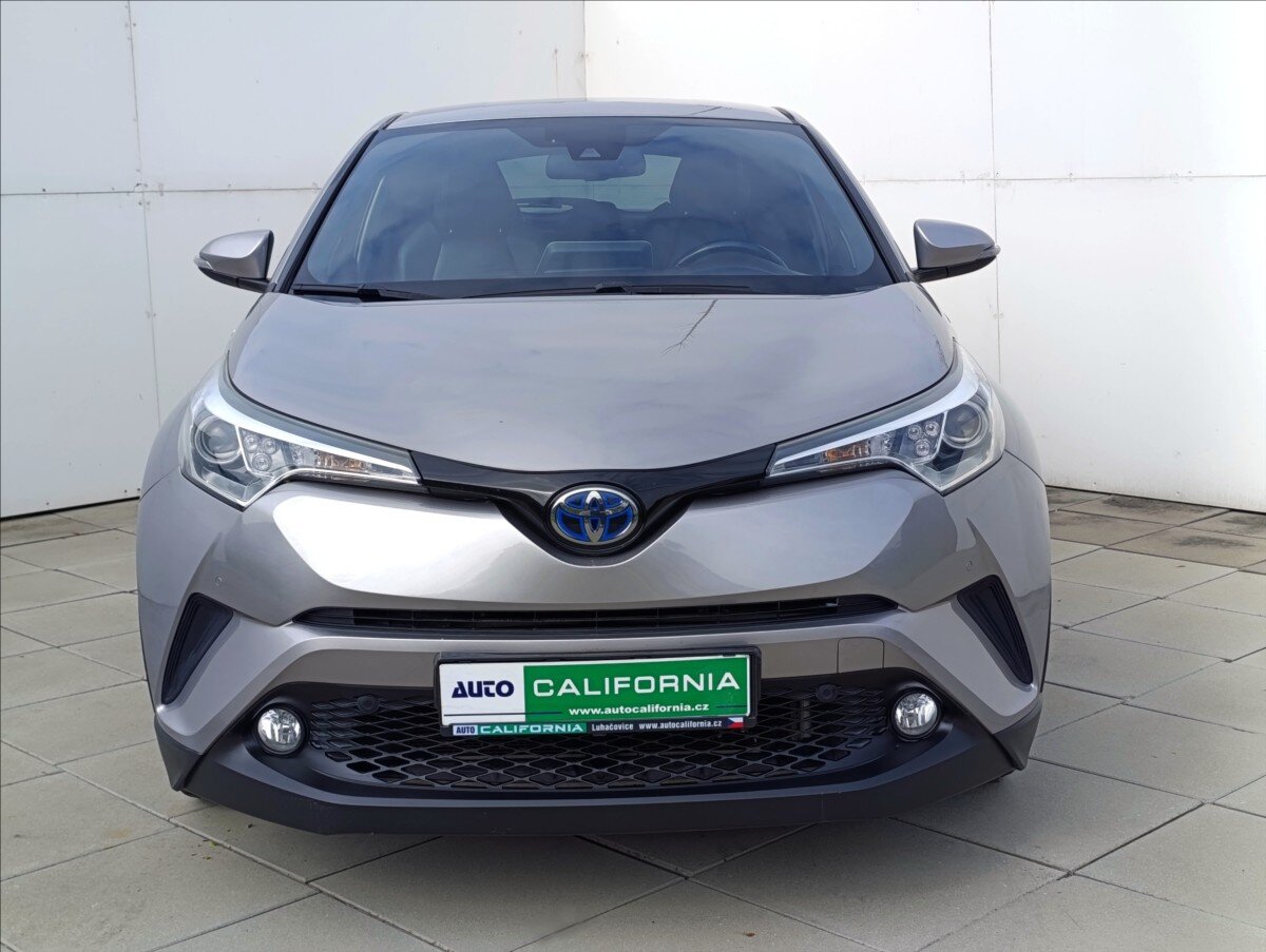 Toyota C-HR Hatchback 1,8 l 72 kw