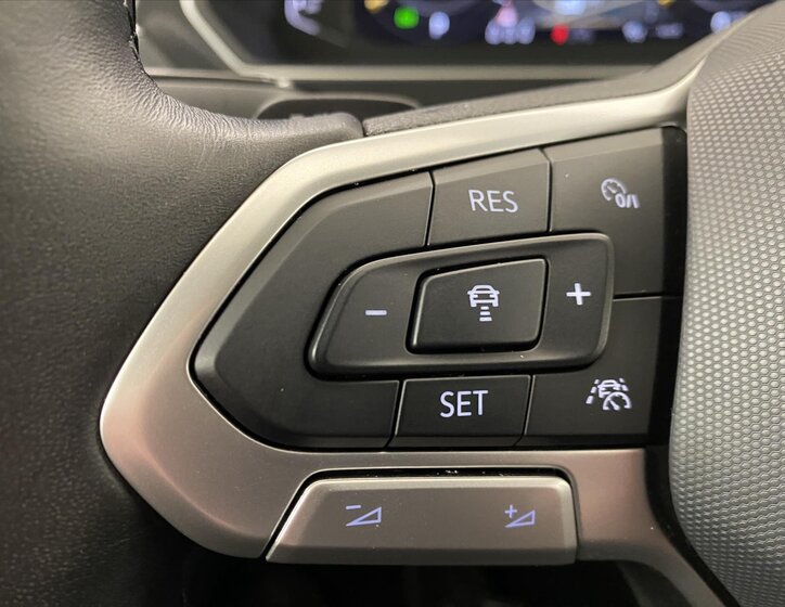 Volkswagen Tiguan 14