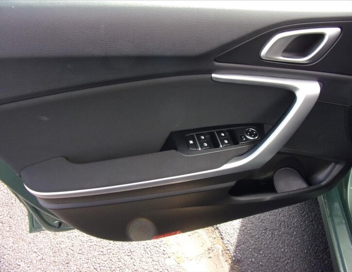 KIA Ceed Kombi 1,5 l 117 kw