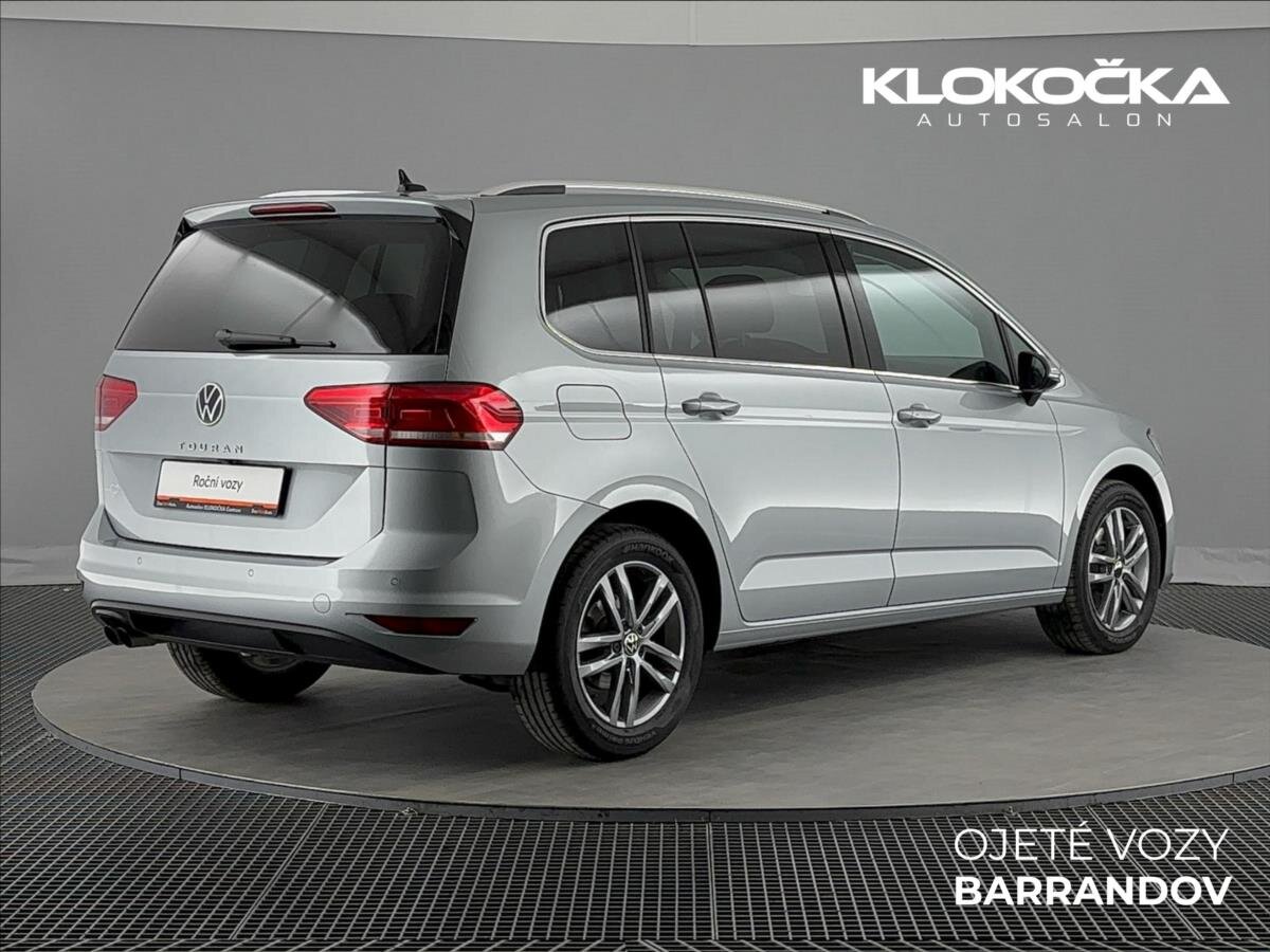 Volkswagen Touran MPV 1,5 l 110 kw
