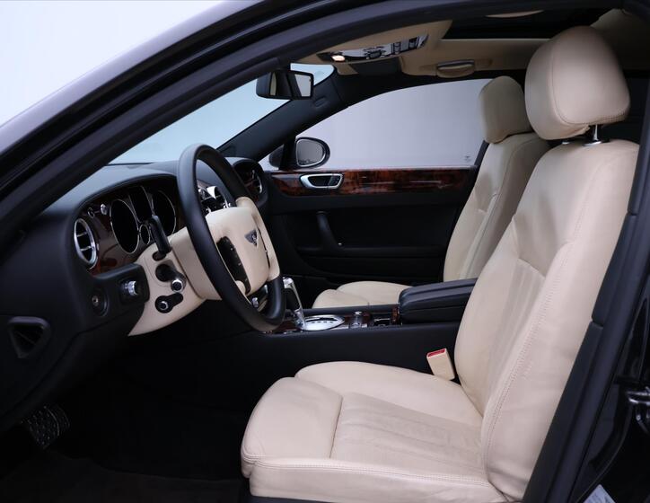 Bentley Continental Flying Spur 13