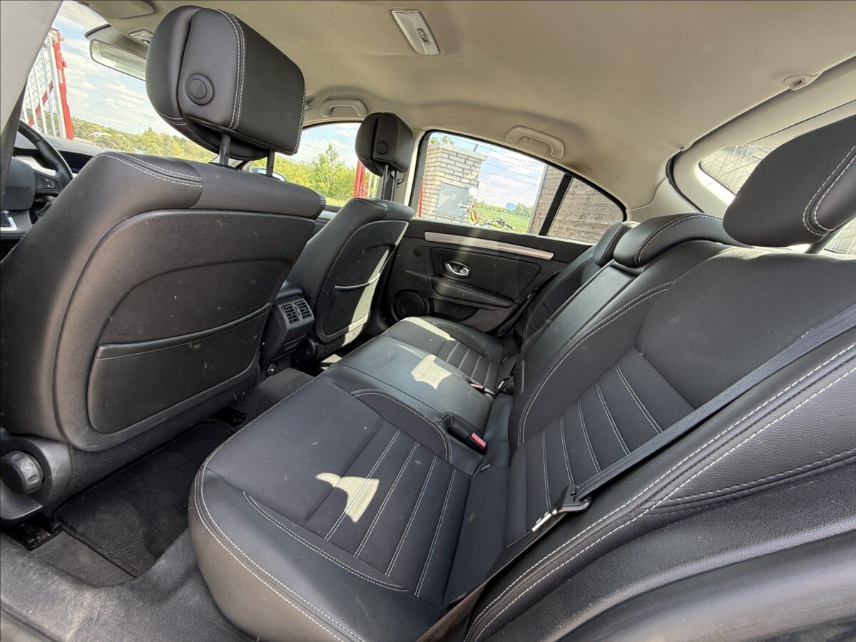 Renault Laguna Liftback 1,5 l 81 kw