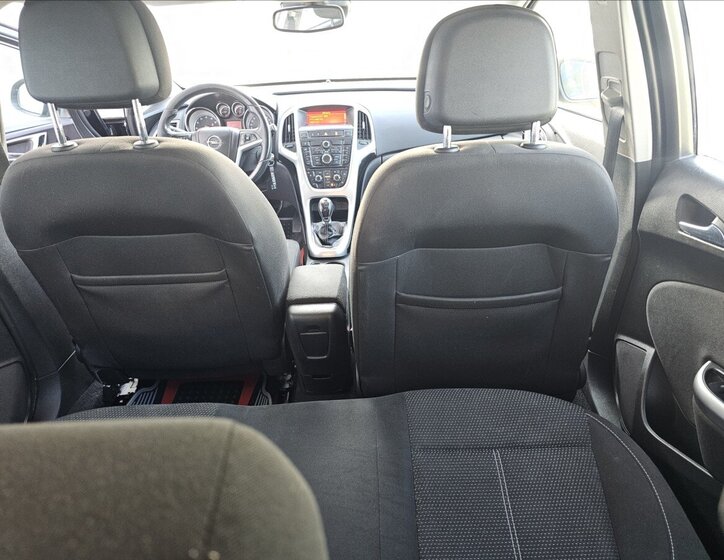 Opel Astra Hatchback 1,6 l 132 kw