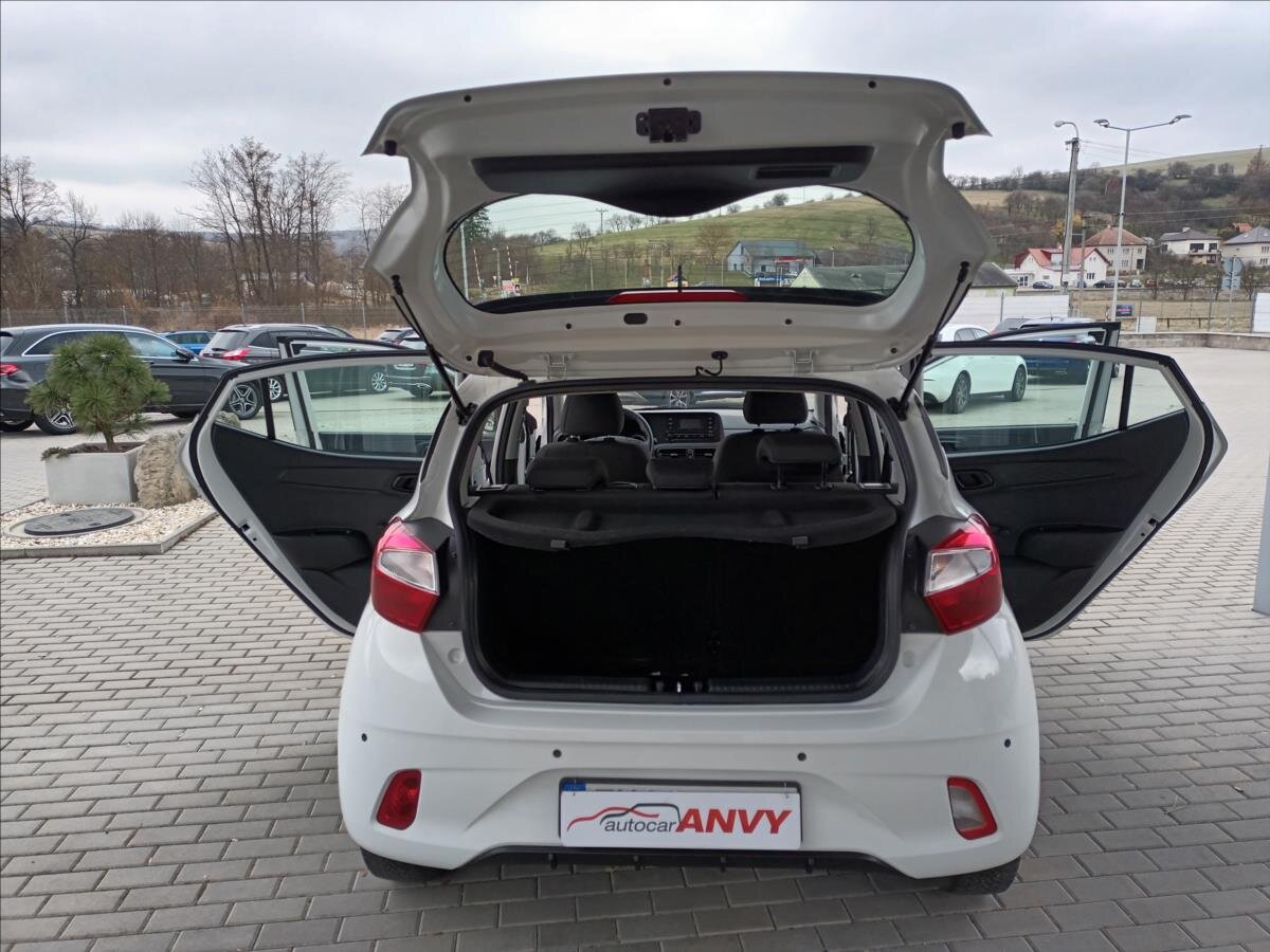 Hyundai i10 Hatchback 998,0 49 kw