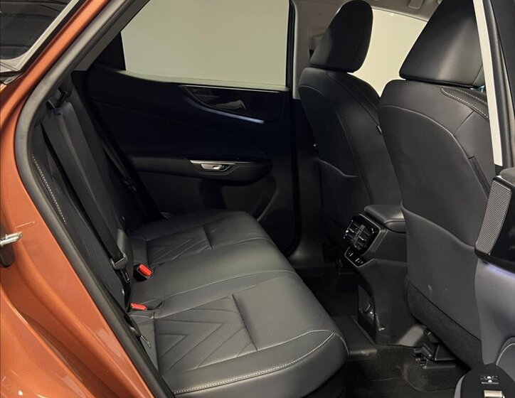 Lexus NX 450h plus SUV 2,5 l 227 kw