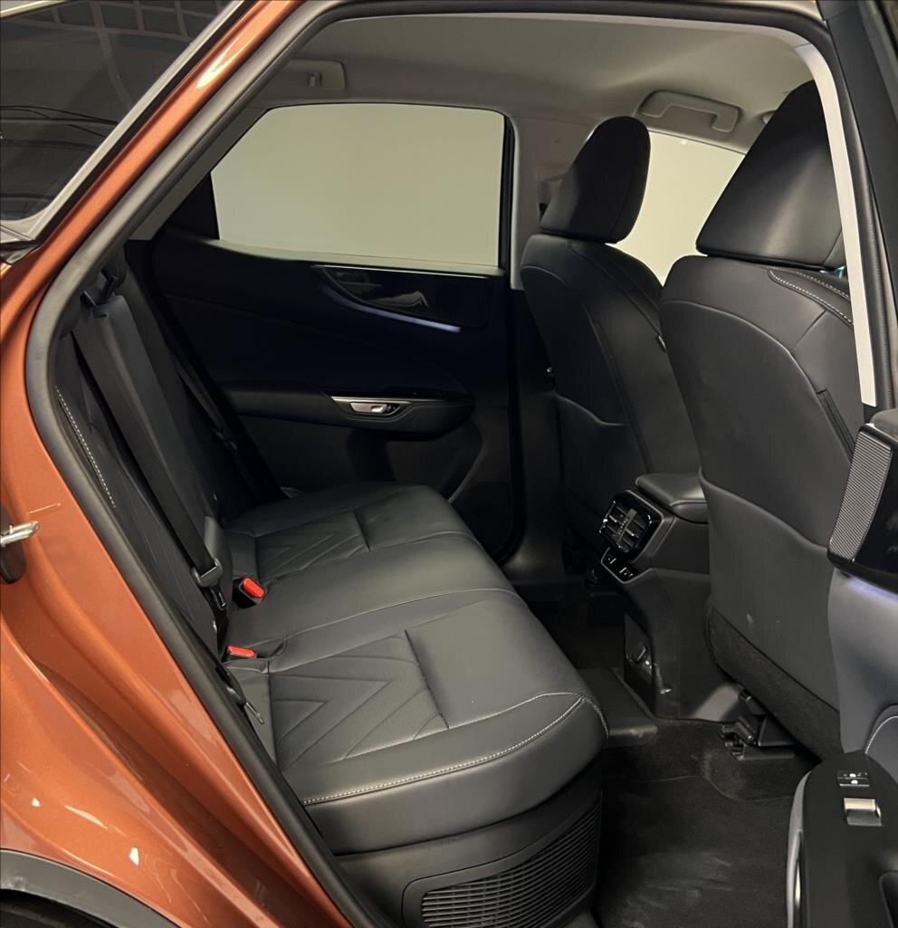 Lexus NX 450h plus SUV 2,5 l 227 kw