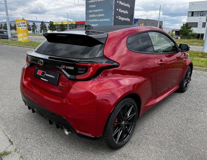 Toyota GR Yaris 8
