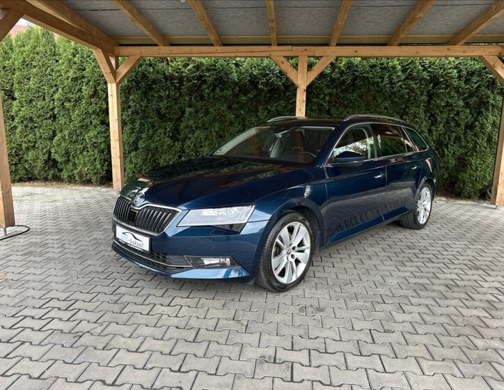 Škoda Superb 1