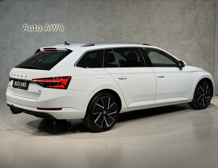 Škoda Superb Kombi 1,4 l 160 kw