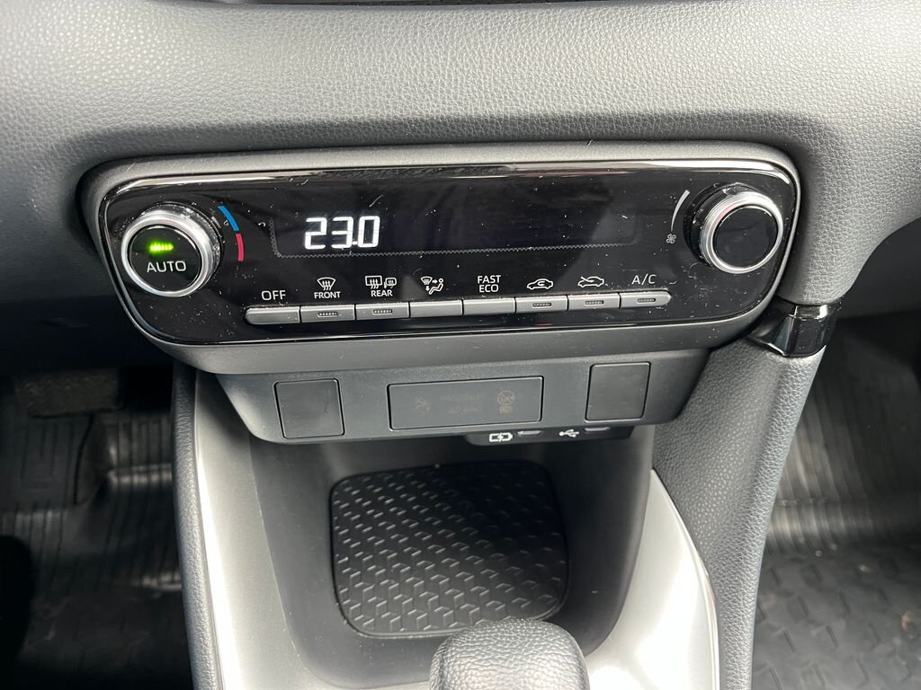 Toyota Yaris Hatchback 1,5 l 68 kw