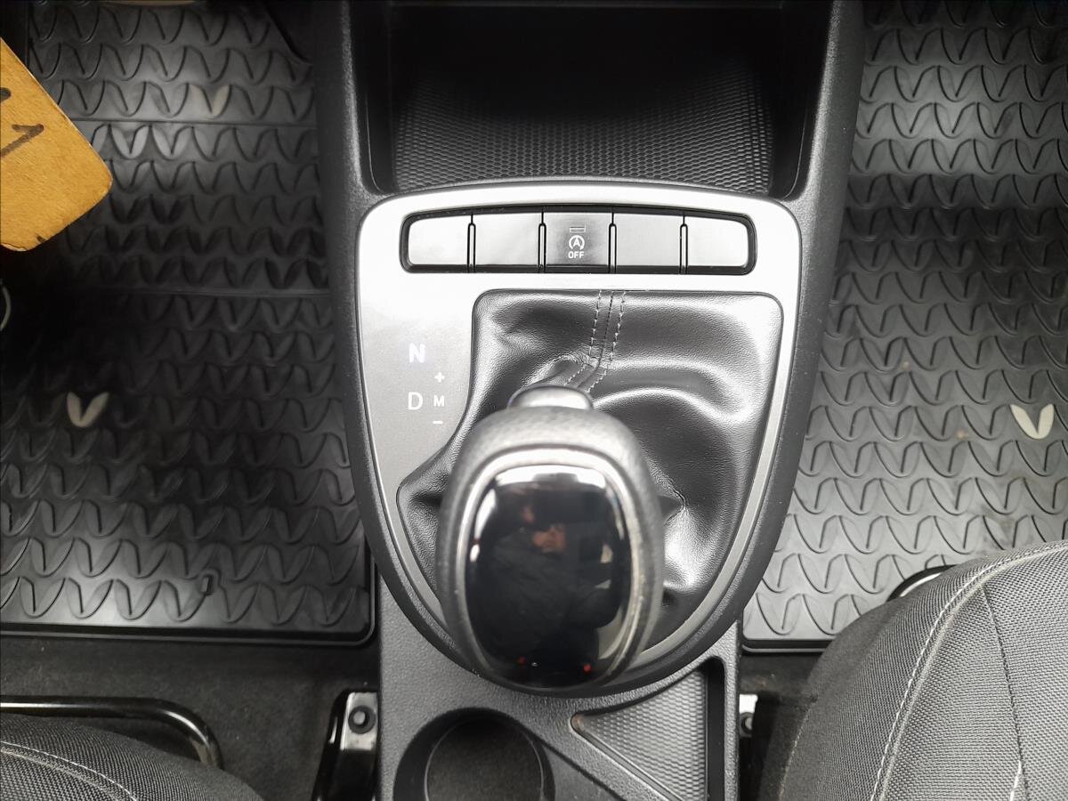 Hyundai i10 Hatchback 998,0 49 kw