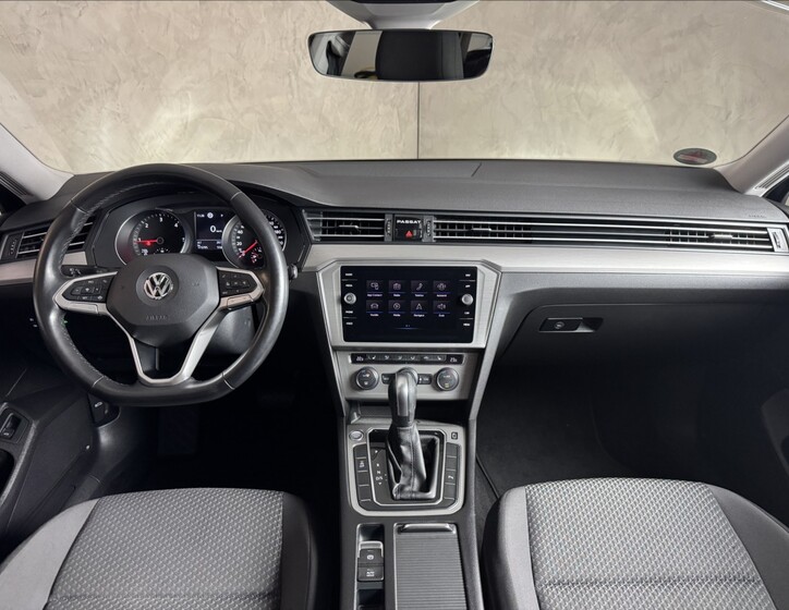 Volkswagen Passat 13
