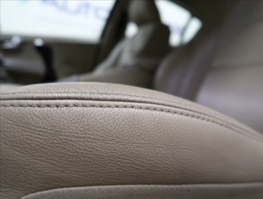 Volvo S60 Sedan / Limuzína 2,0 l 140 kw