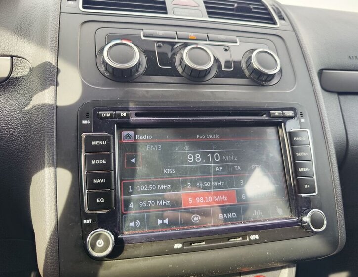 Volkswagen Touran MPV 1,2 l 77 kw