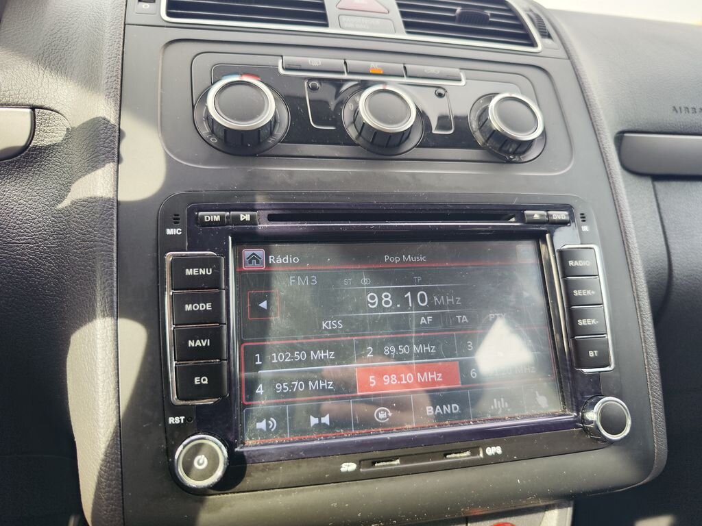 Volkswagen Touran MPV 1,2 l 77 kw