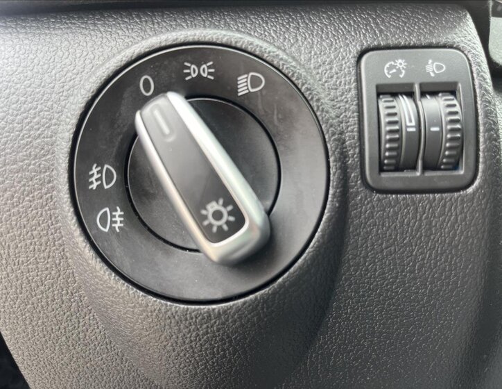 Volkswagen Tiguan SUV / Terénní 1,4 l 90 kw