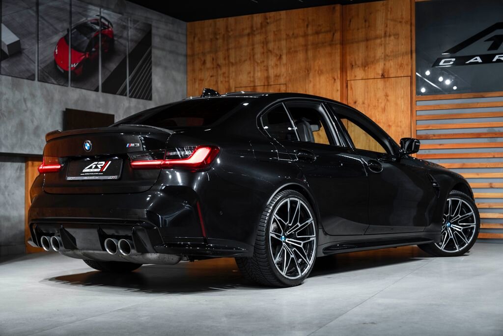 BMW M3 Sedan / Limuzína 3,0 l 353 kw