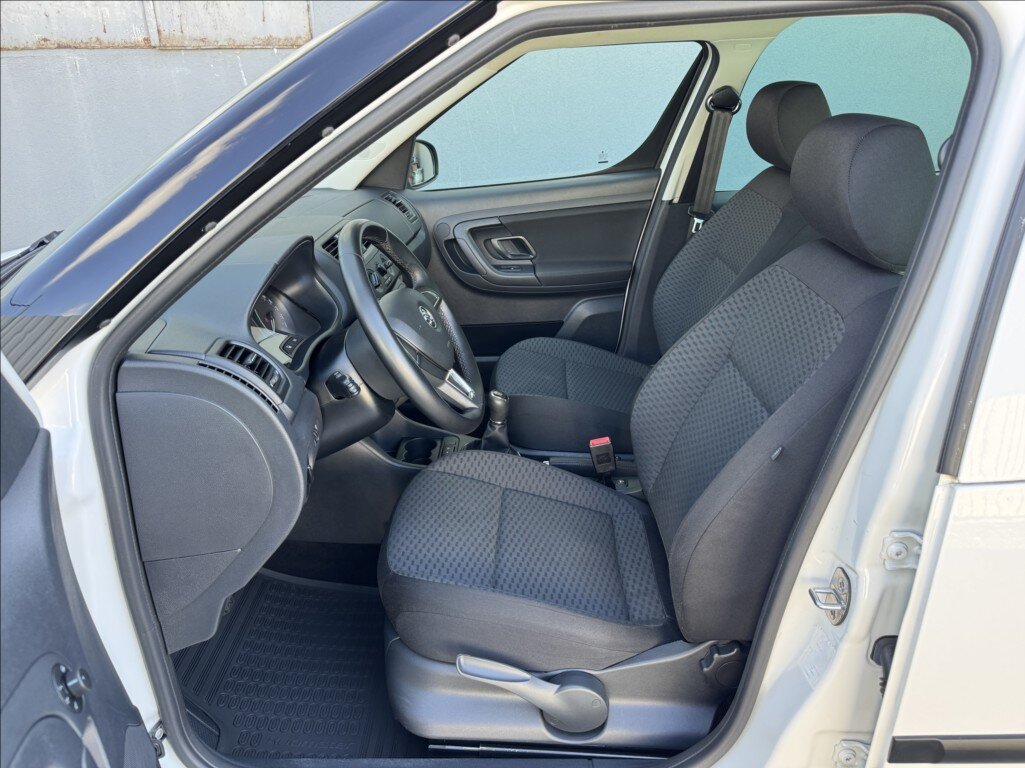 Škoda Roomster Kombi 1,2 l 63 kw