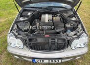 Mercedes-Benz Třídy C Sedan / Limuzína 1,8 l 105 kw