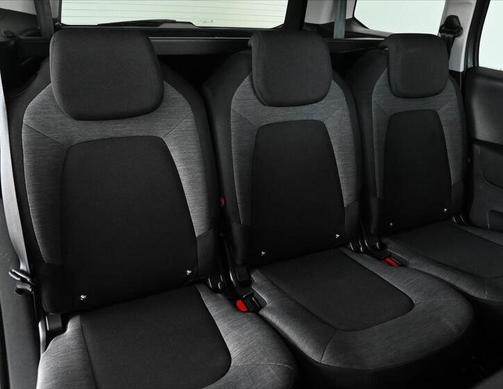 Citroën Grand C4 SpaceTourer 29