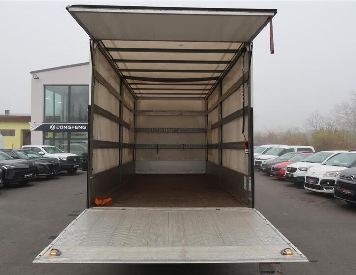 Mercedes-Benz Sprinter 21