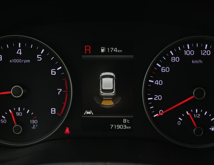 KIA Stonic Hatchback 1,2 l 61 kw