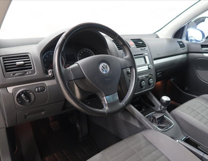 Volkswagen Golf Hatchback 1,4 l 59 kw