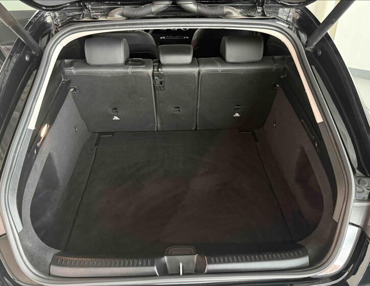 Mercedes-Benz CLA 21