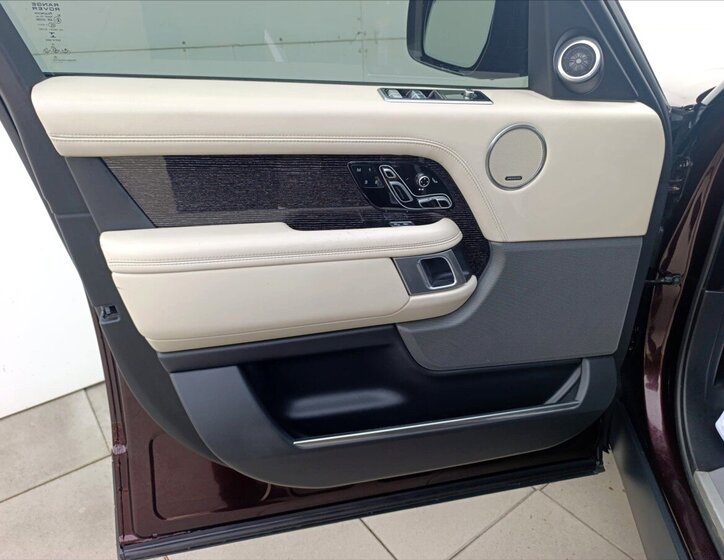 Land Rover Range Rover SUV / Terénní 5,0 l 386 kw