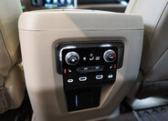 GMC Yukon SUV / Terénní 6,2 l 313 kw