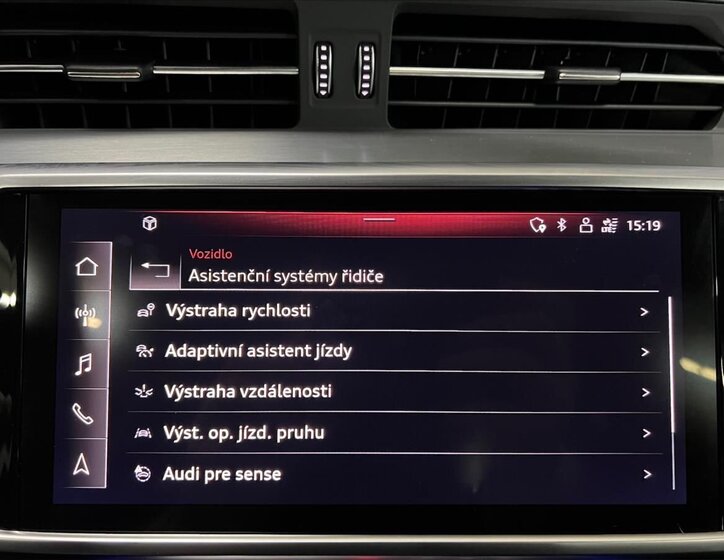 Audi S6 Sedan / Limuzína 3,0 l 253 kw