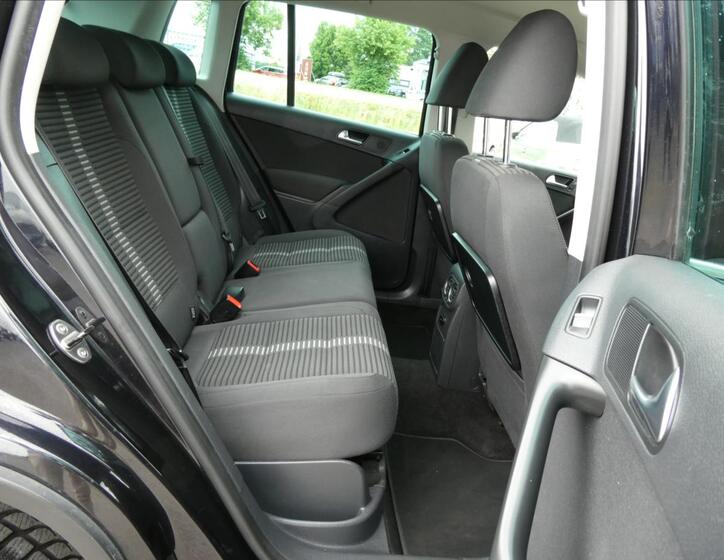 Volkswagen Tiguan 26