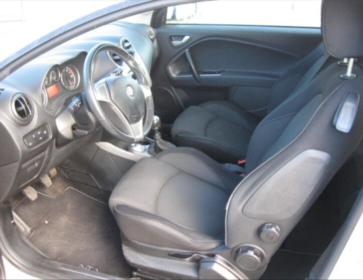 Alfa Romeo MiTo Hatchback 1,4 l 77 kw