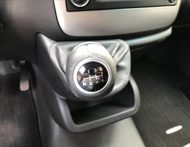 Mercedes-Benz Vito 18
