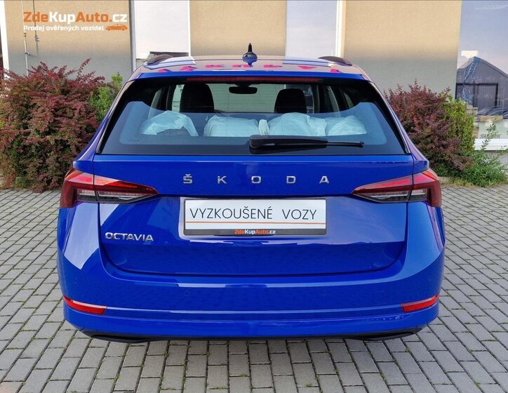 Škoda Octavia 9