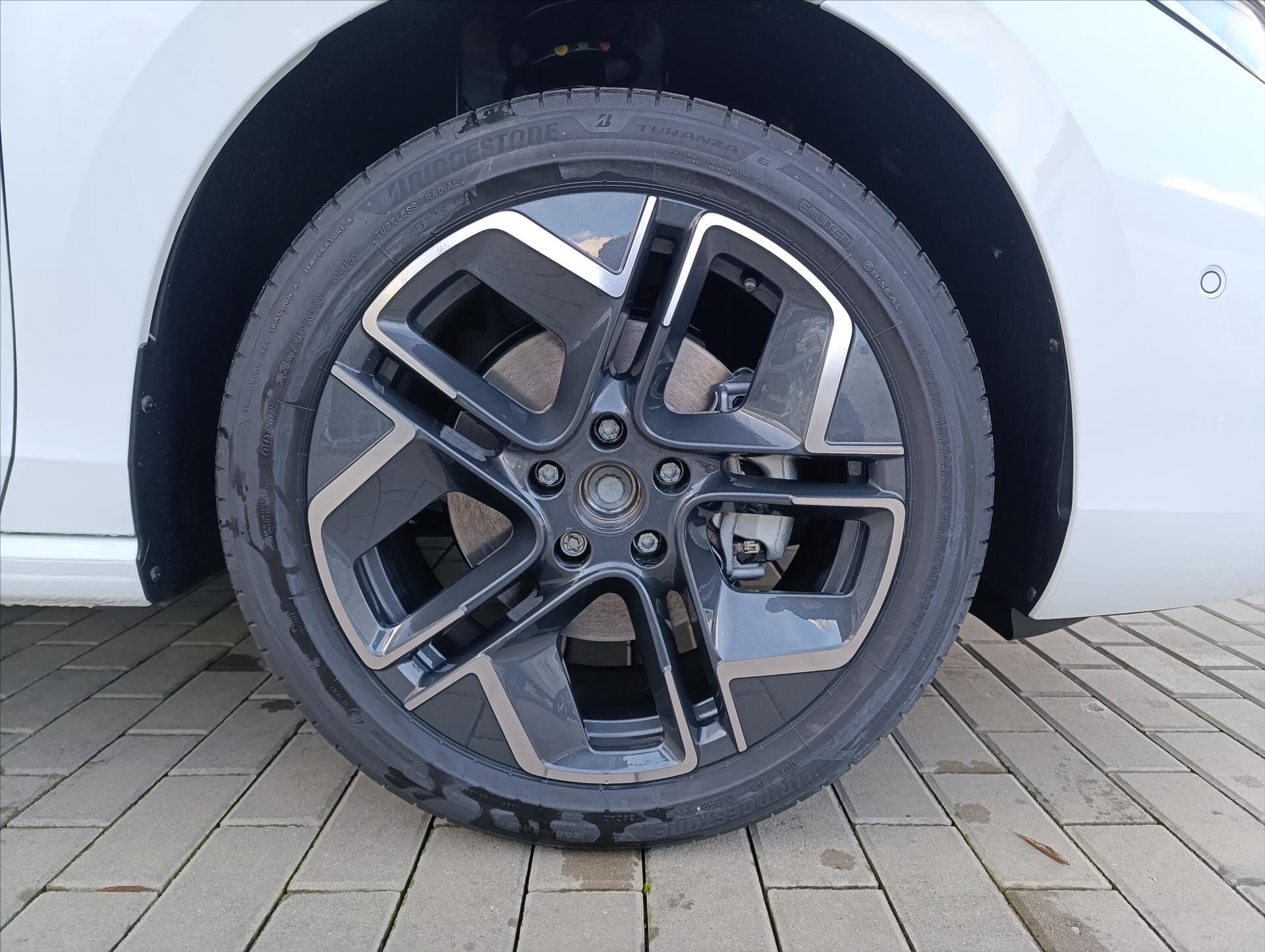 Volkswagen Passat Kombi 2,0 l 110 kw