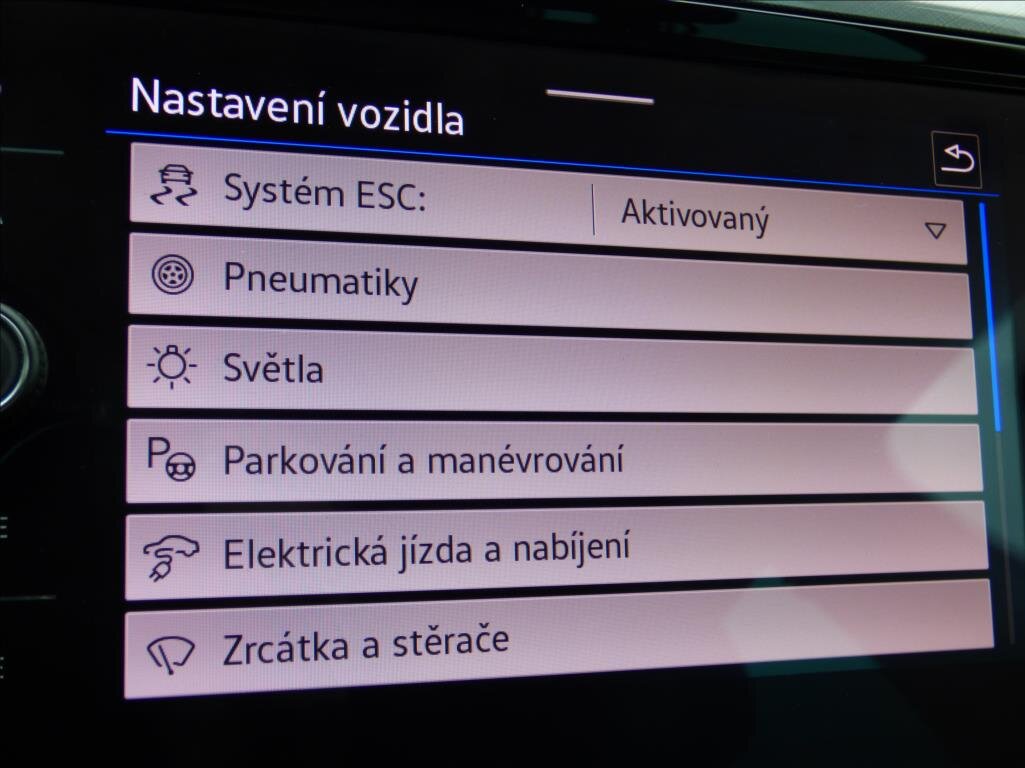 Volkswagen Passat Kombi 1,4 l 115 kw