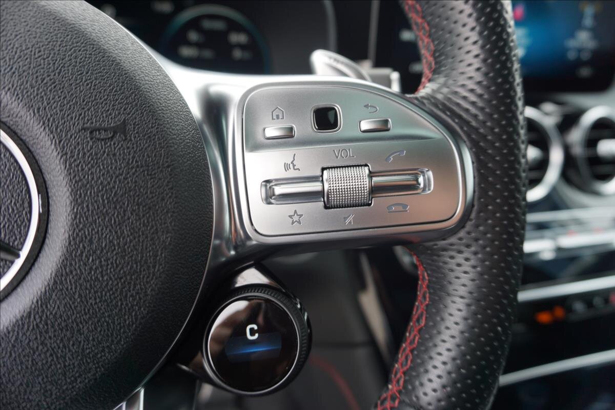 Mercedes-Benz GLC SUV 3,0 l 287 kw