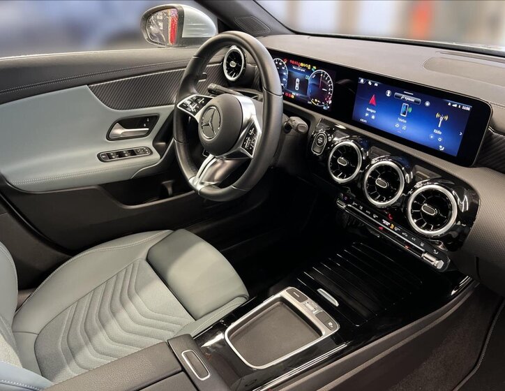 Mercedes-Benz CLA Kupé 1,3 l 120 kw