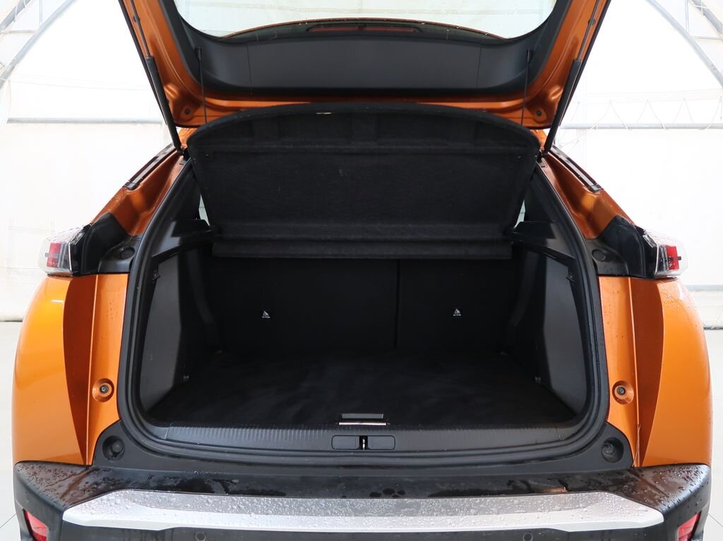 Peugeot 2008 SUV 1,2 l 74 kw