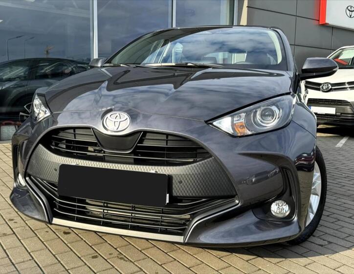 Toyota Yaris 2