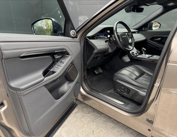 Land Rover Range Rover Evoque 10