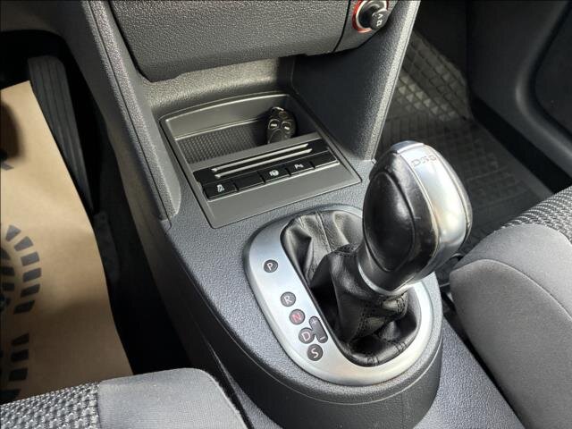 Volkswagen Touran MPV 2,0 l 103 kw