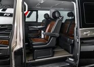 Volkswagen Multivan 14