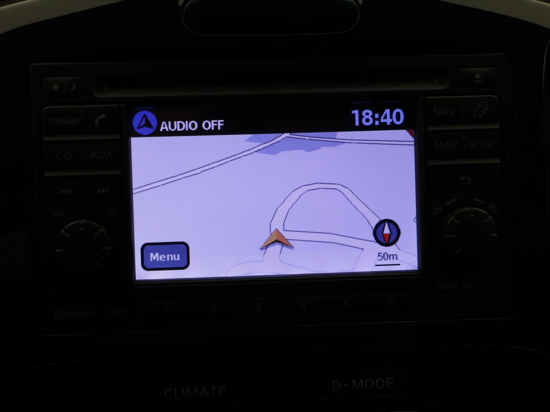 Nissan Juke SUV 1,6 l 140 kw