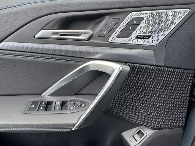 BMW X1 SUV 2,0 l 120 kw