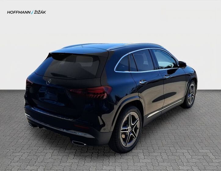 Mercedes-Benz GLA 5